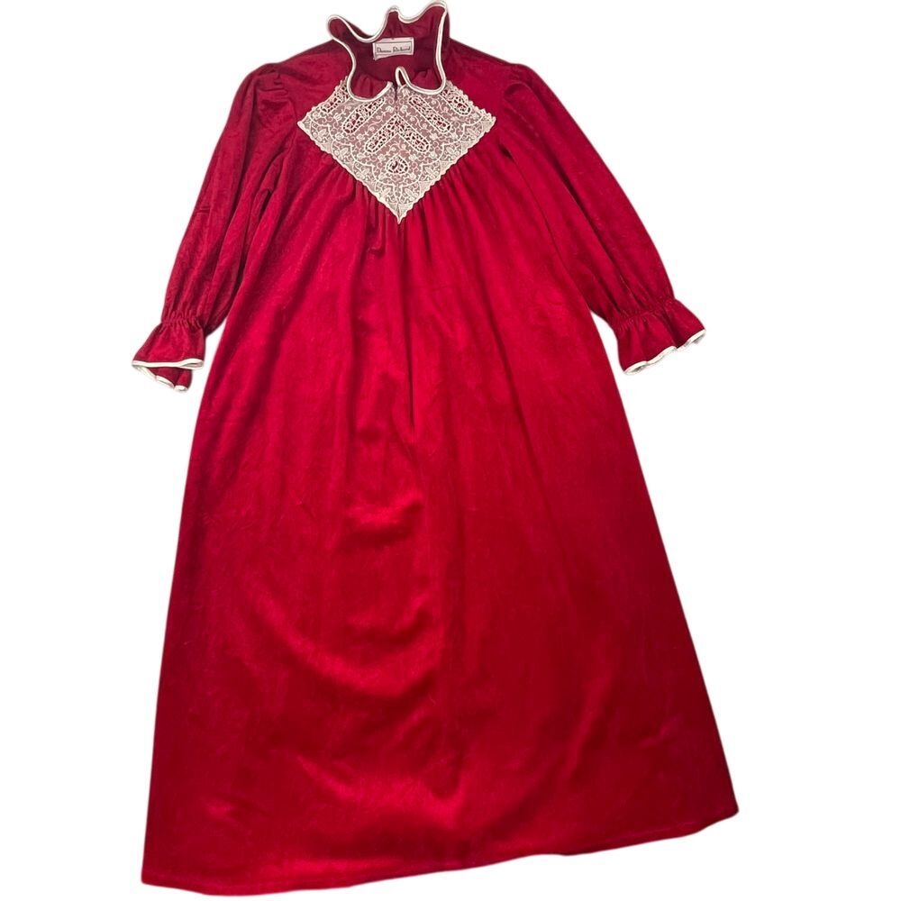 Donna Richard Velour Red Robe partial zip‎ front, XL, lace, scallop collar, Vtg.
